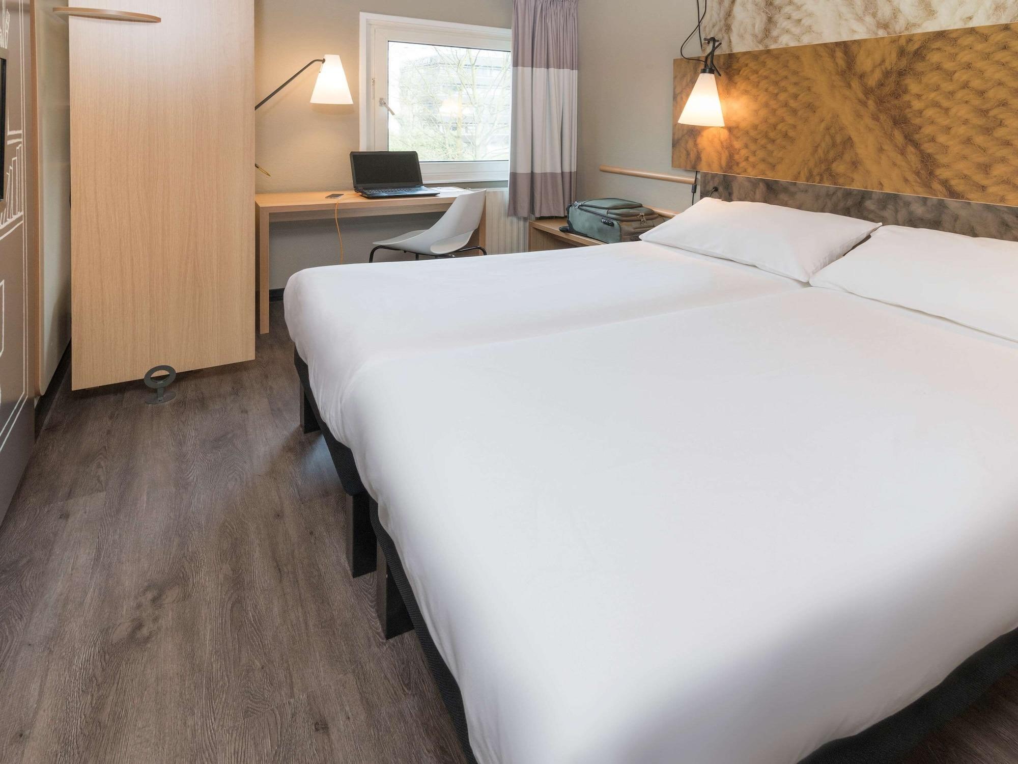 Ibis Tilburg Exterior foto
