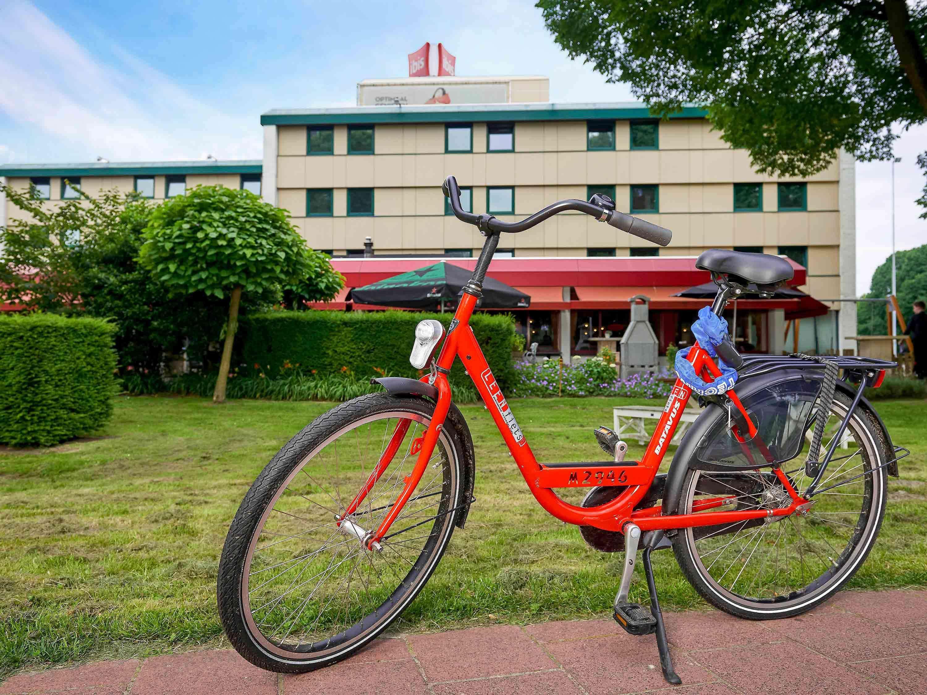 Ibis Tilburg Exterior foto