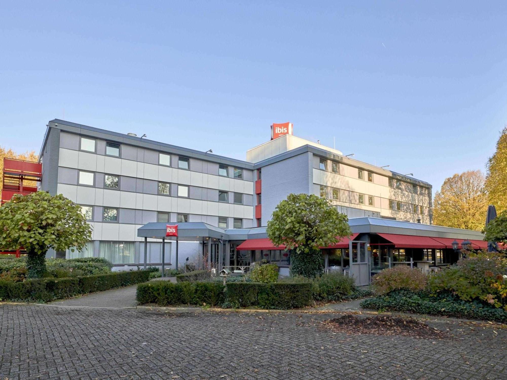 Ibis Tilburg Exterior foto